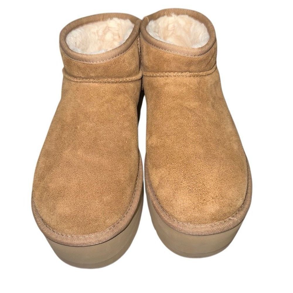 Size 9 UGG Chestnut Classic Ultra Mini Platform Boots - Picture 3 of 6